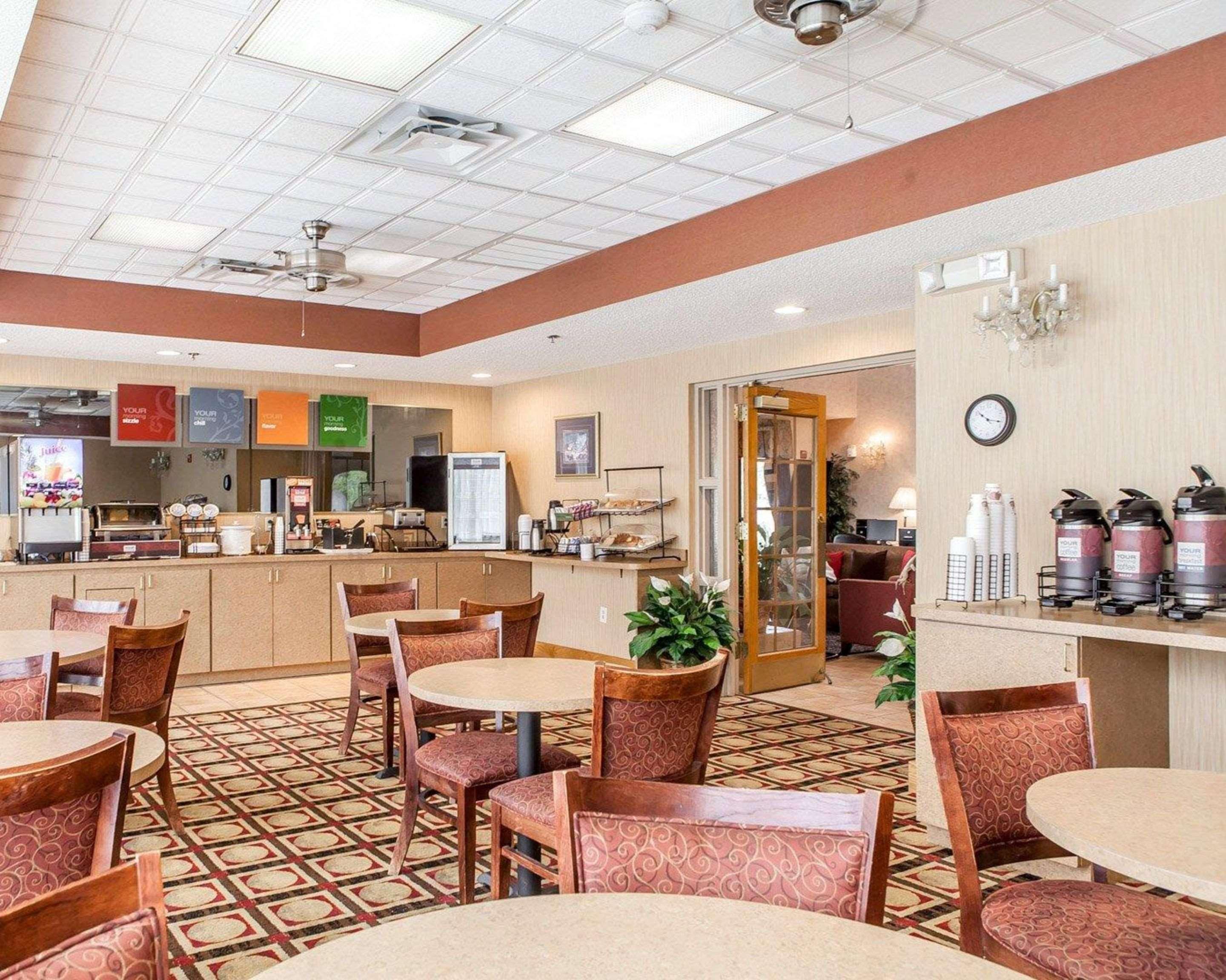 ניופורט Econo Lodge מראה חיצוני תמונה