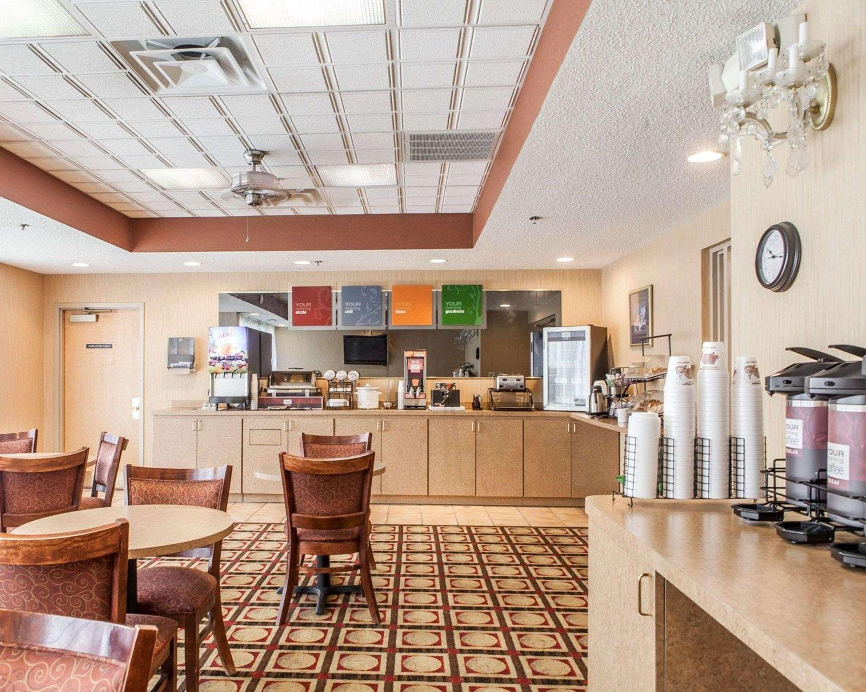 ניופורט Econo Lodge מראה חיצוני תמונה