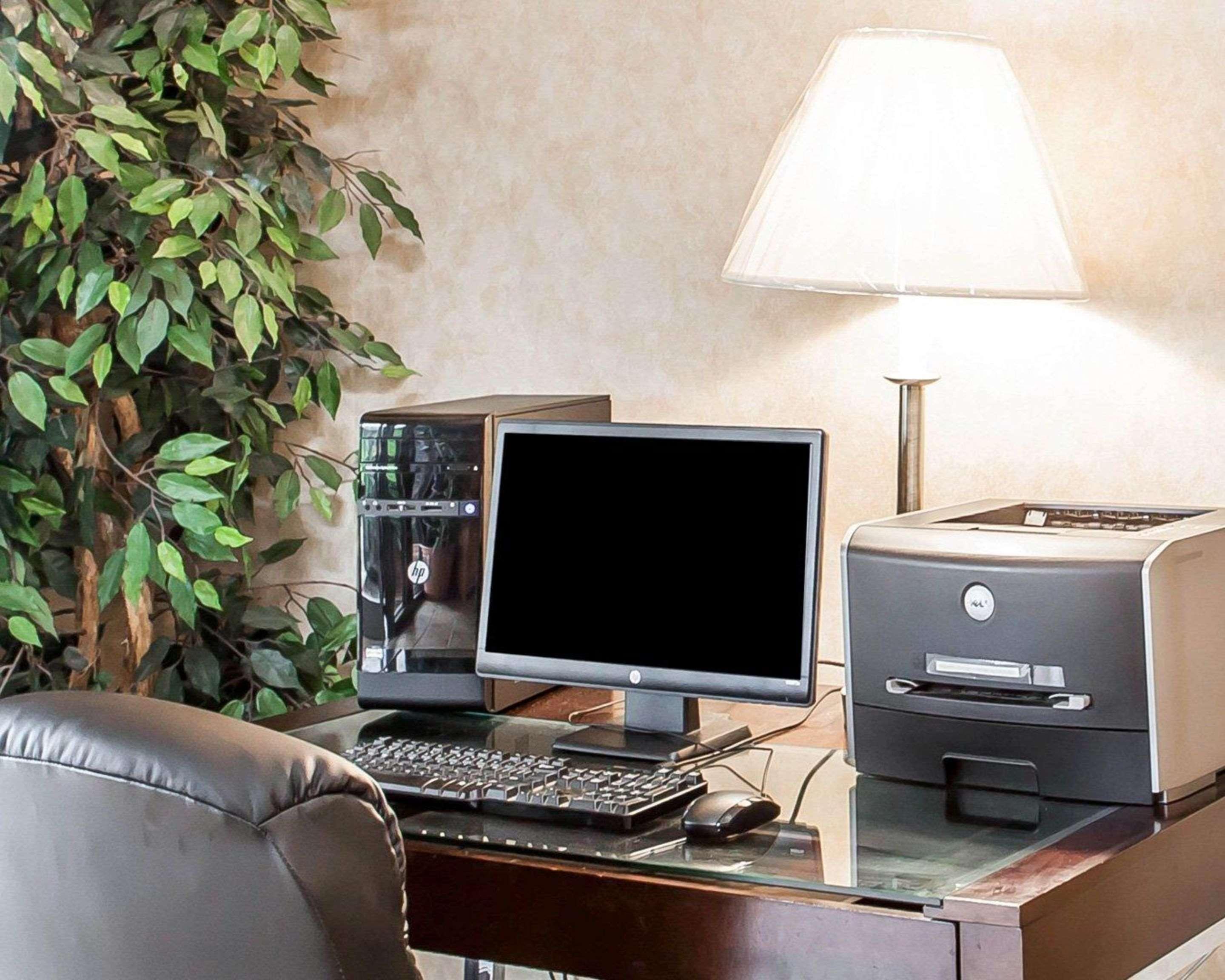 ניופורט Econo Lodge מראה חיצוני תמונה