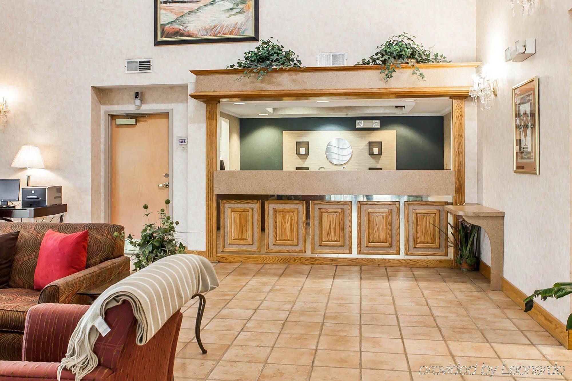 ניופורט Econo Lodge מראה חיצוני תמונה