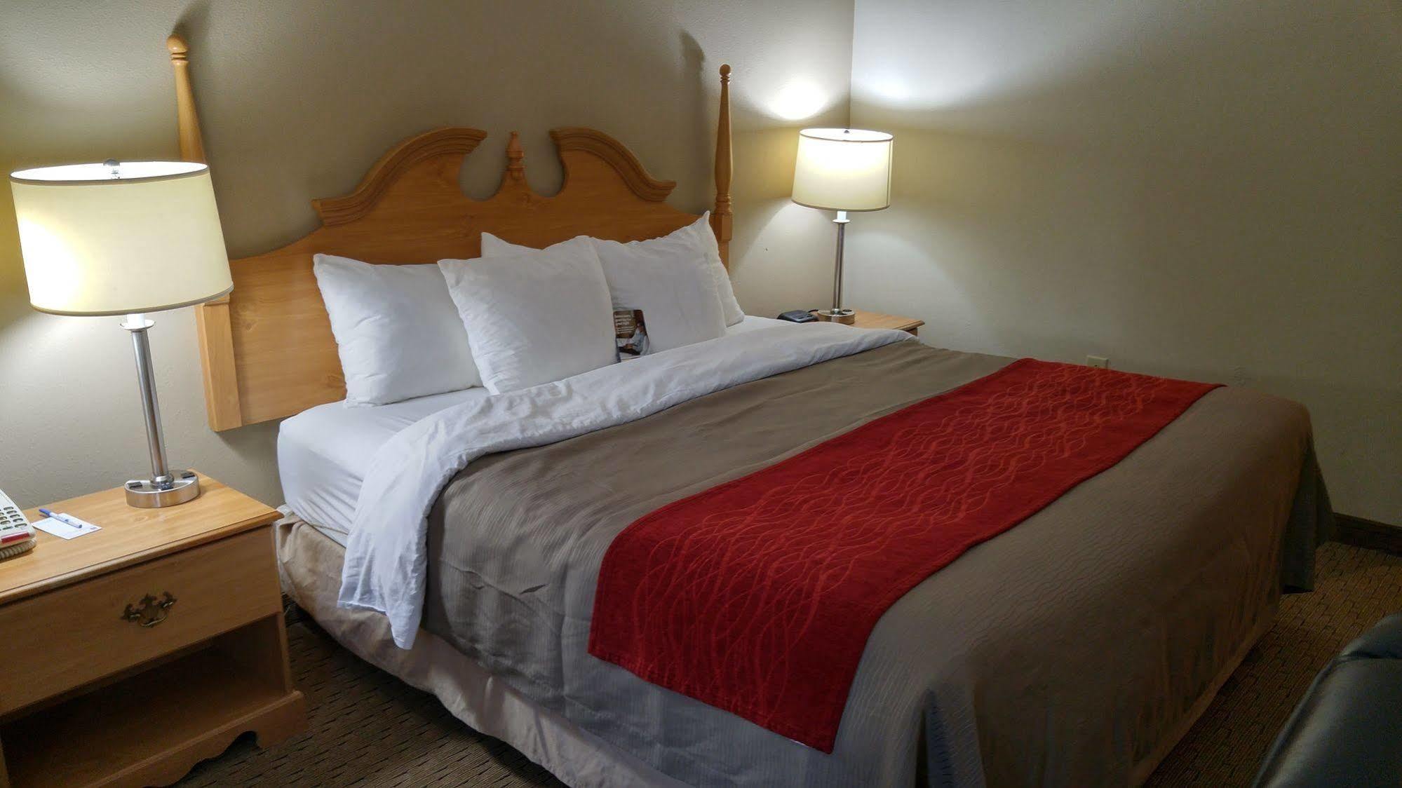 ניופורט Econo Lodge מראה חיצוני תמונה